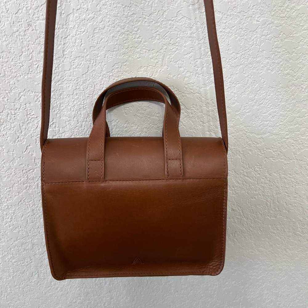 Able Isabel Heritage Crossbody - Picture 4 of 7